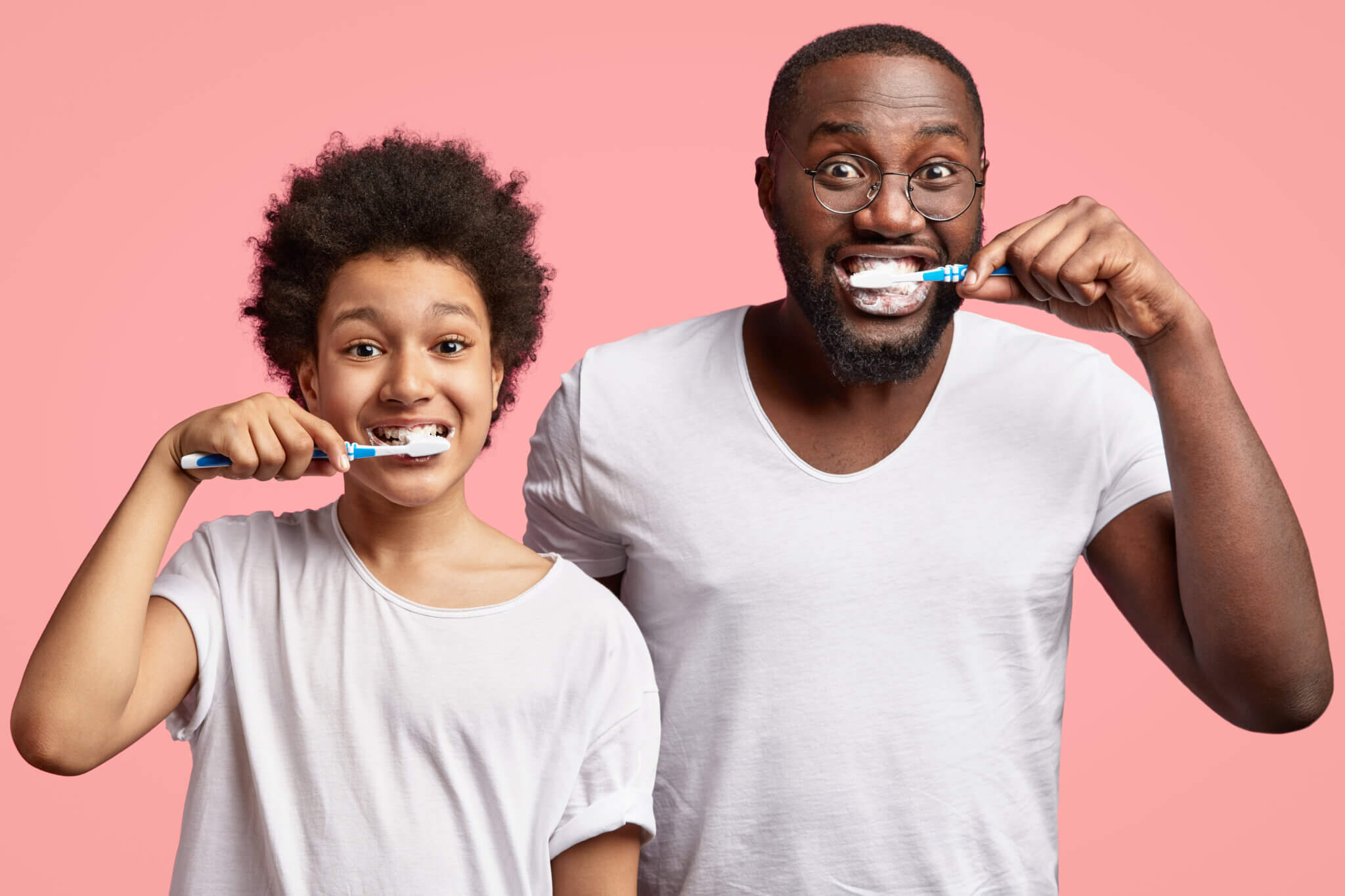 Zahnpasta Alternative » Diese Möglichkeiten hast Du
